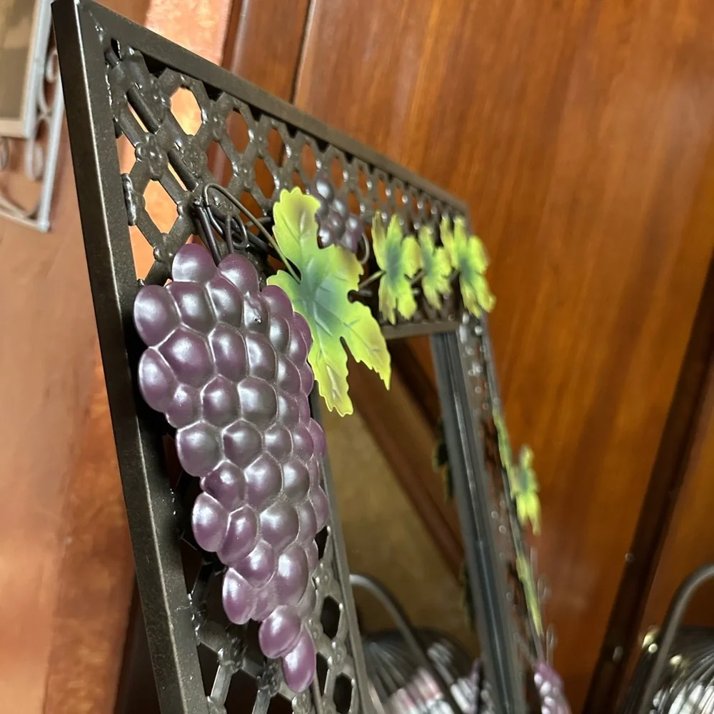 Sonoma Villa Decorative Fruit-Themed Wall Mirror
